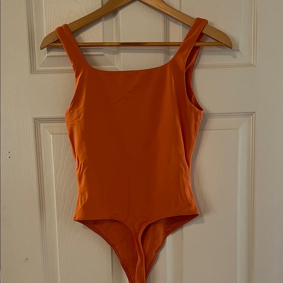 ARITZIA Bodysuit - Picture 3 of 3